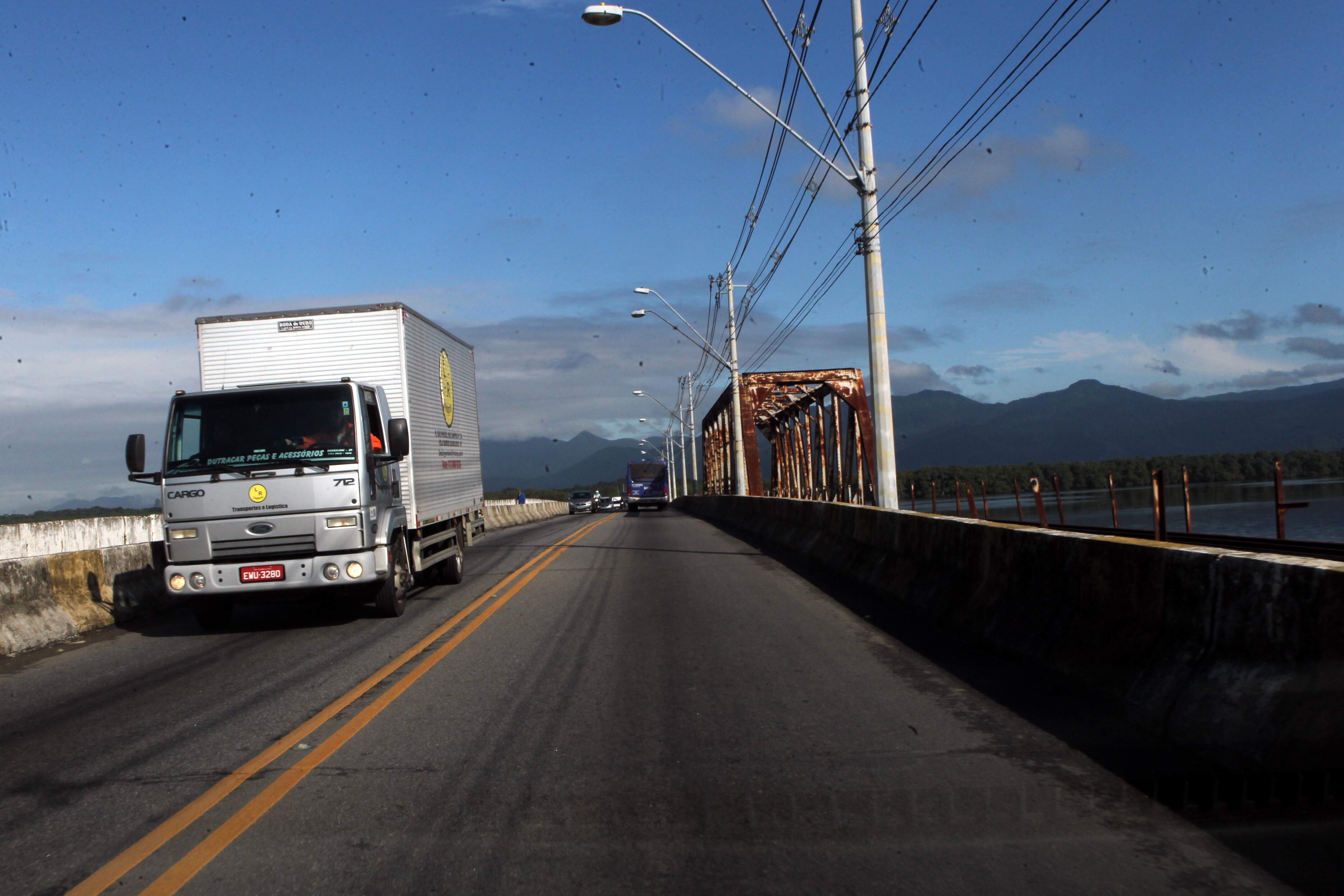 Fundada em 1995, Ponte dos Barreiros é principal ligação entre as áreas Insular e Continental de SV