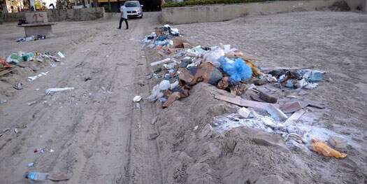 Prefeitura de Praia Grande investiga autores de descarte irregular de lixo na orla