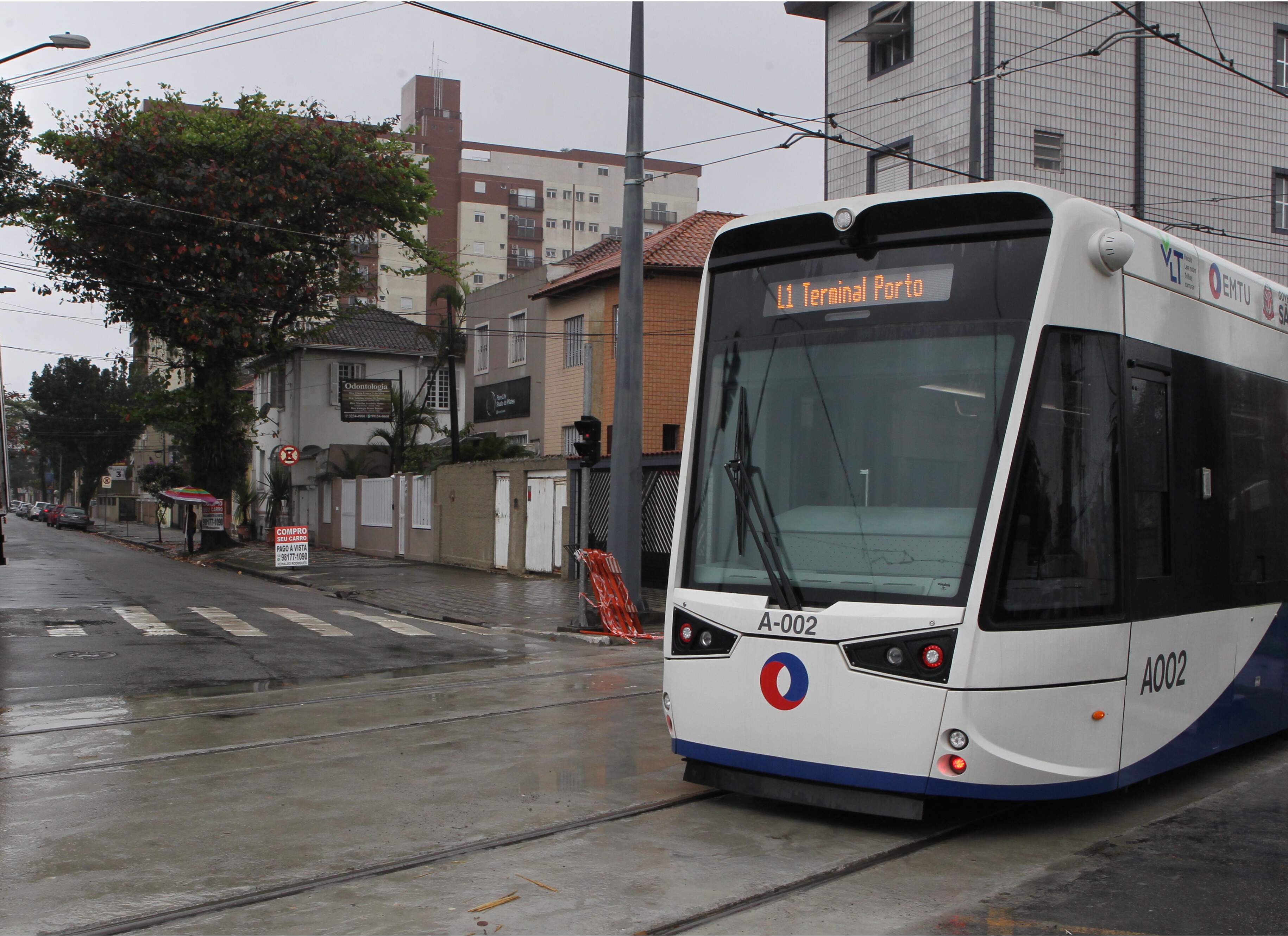 Projeto de expansão do VLT prevê o acesso dos vagões pela Rua Campos Mello em direção ao Centro