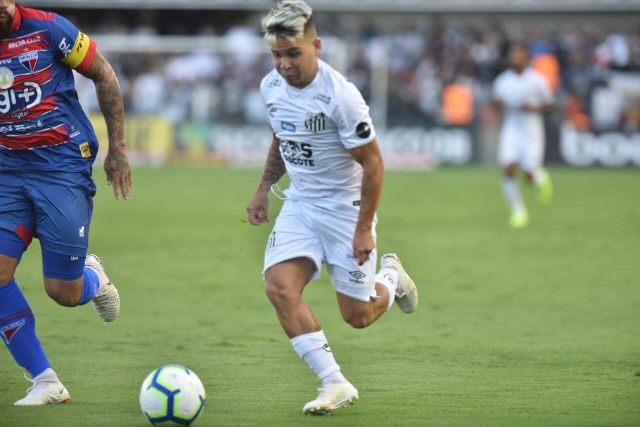 Após abrir 3 a 0, Santos cedeu empate ao Fortaleza na Vila Belmiro