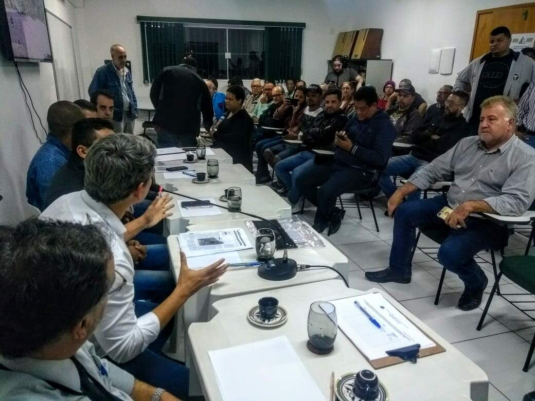 Reunião da CEV que fiscaliza a Ponte dos Barreiros aconteceu na noite de segunda-feira, no Rio Branco 