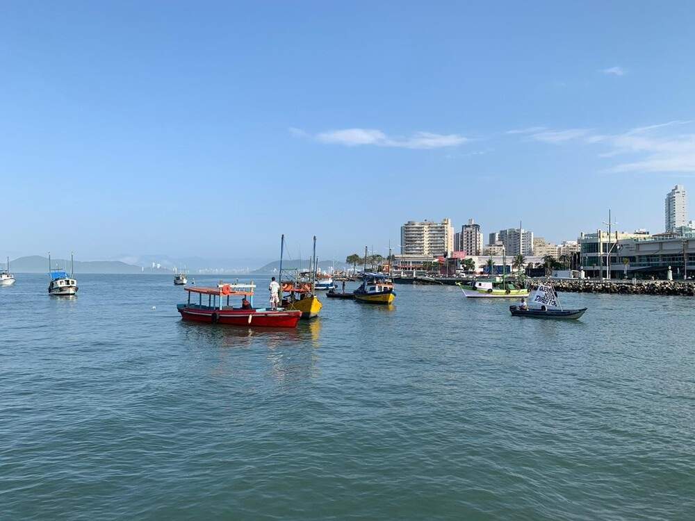 Protesto de pescadores ocorreu também em Santos 