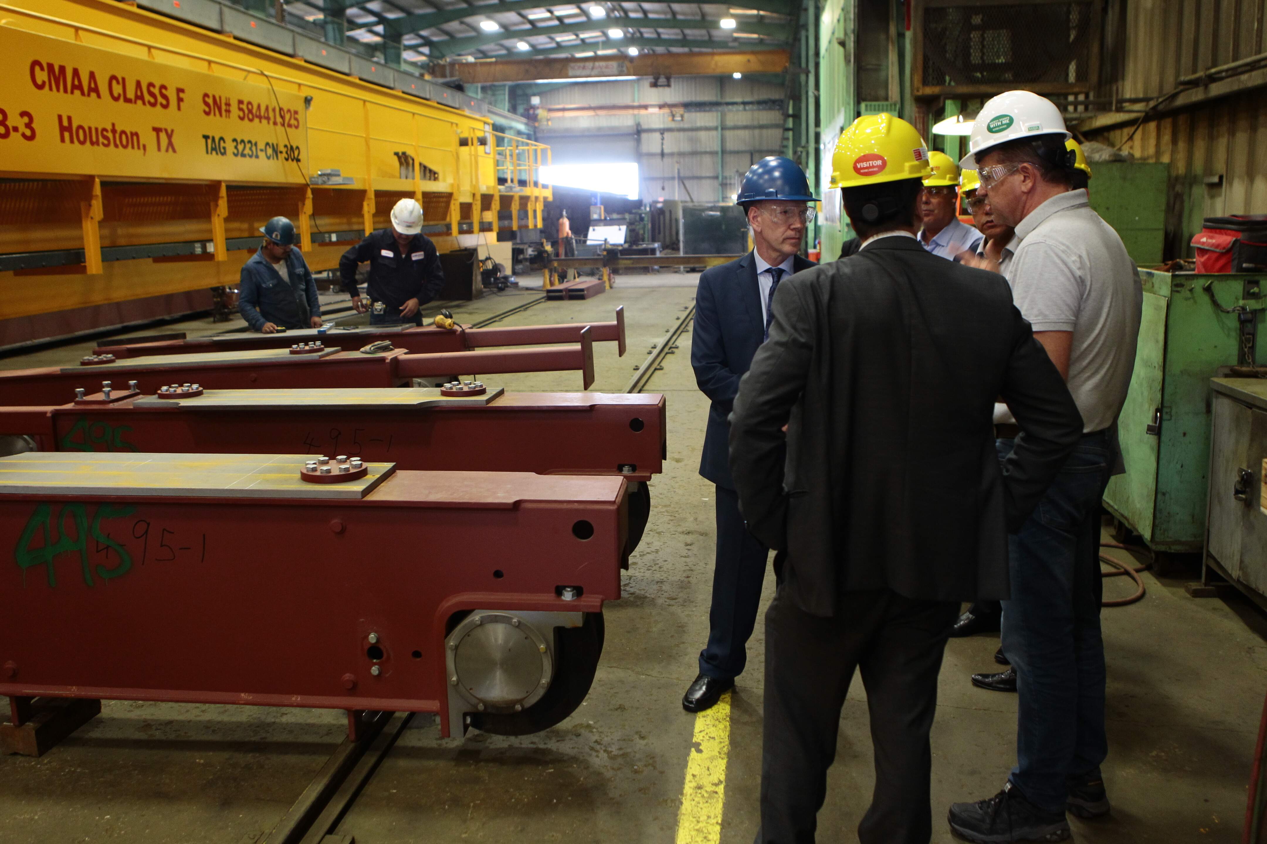 Comitiva de Porto & Mar visitou a Konecranes, uma das principais fabricantes de equipamentos