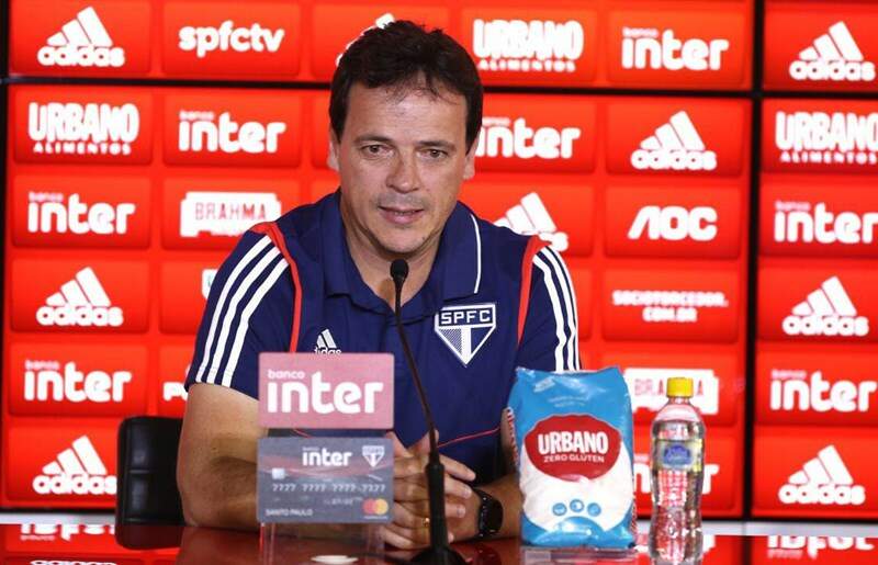 Fernando Diniz foi anunciado como novo treinador do São Paulo