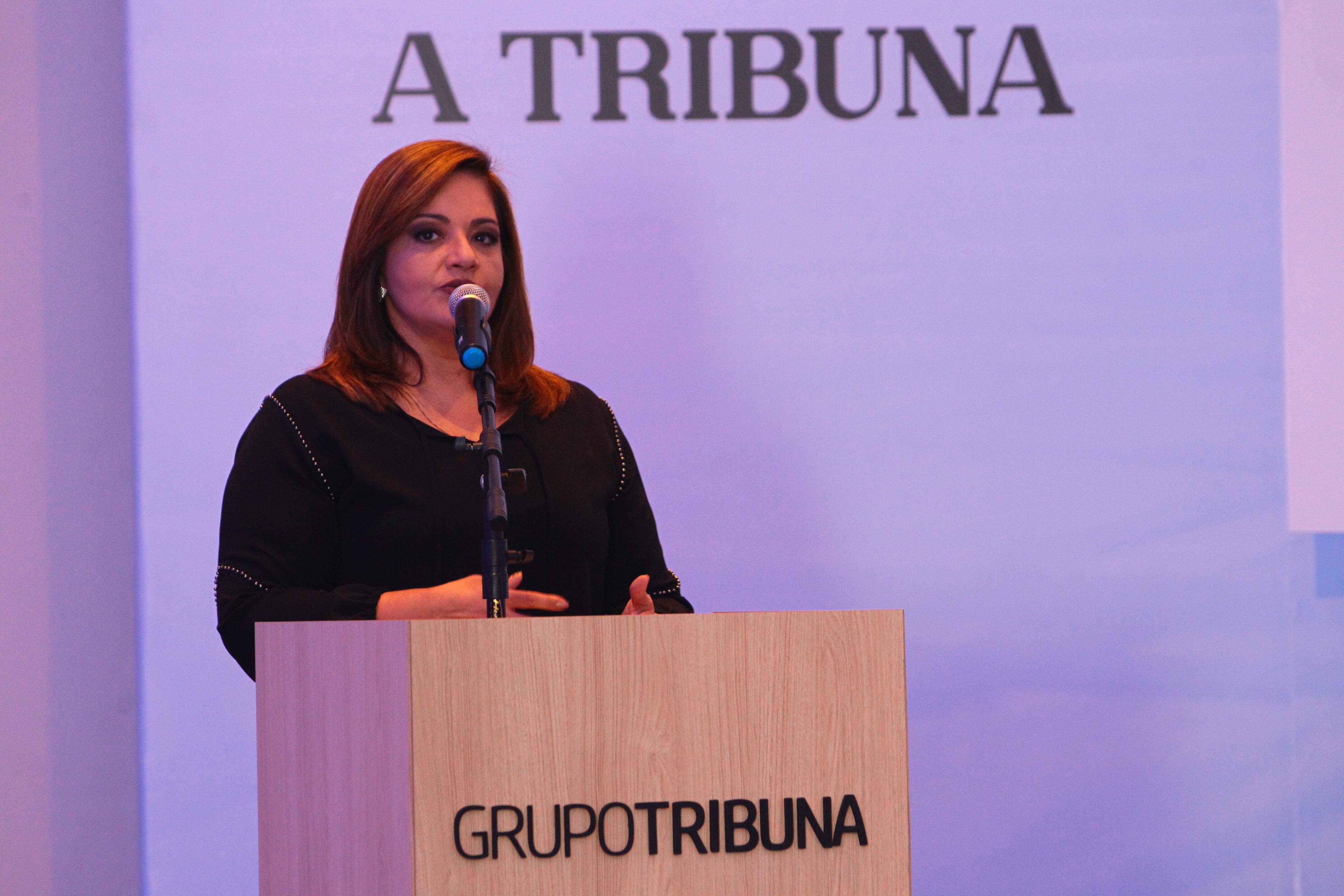 Denise Campos de Toledo é jornalista, economista e uma das maiores consultoras em Economia no Brasil