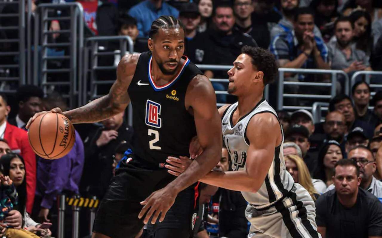 Los Angeles Clippers reagiu neste início de temporada da NBA ao superar Spurs