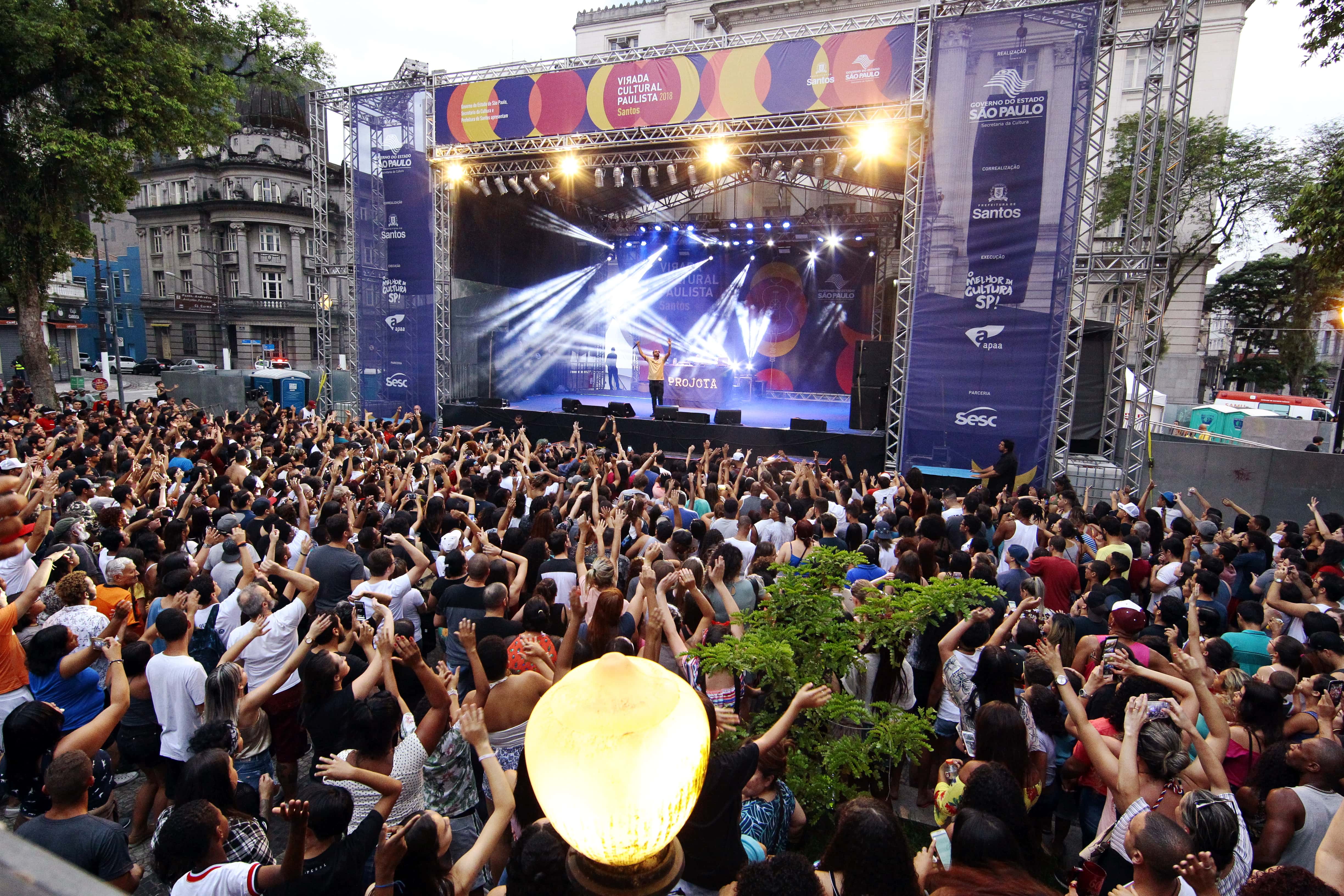 Desde 2007, Santos recebia 24 horas de shows pela Virada Cultural na Praça Mauá, no Centro Histórico