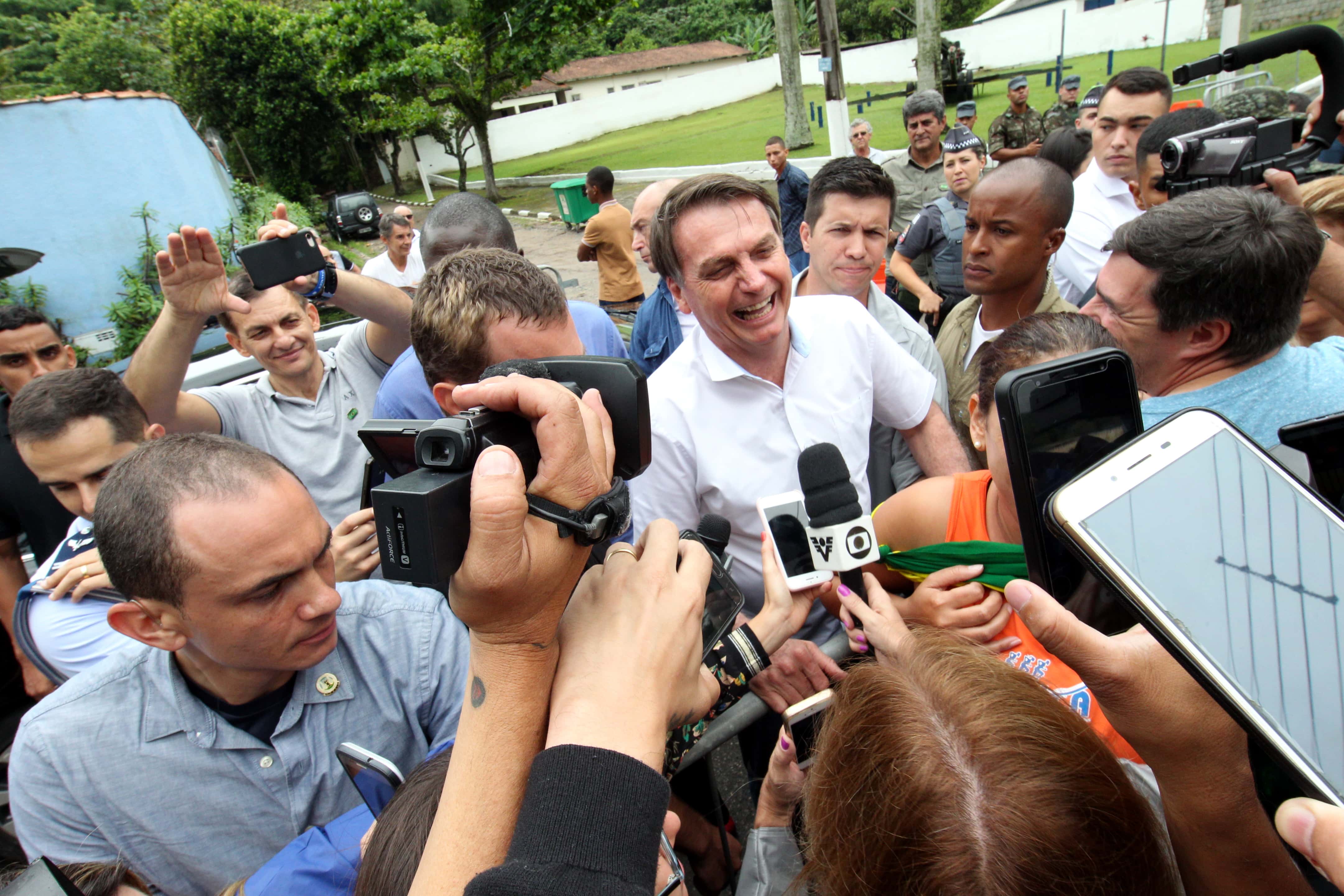 Diante de Bolsonaro, será a primeira vez que o Peixe jogará para um presidente em casa