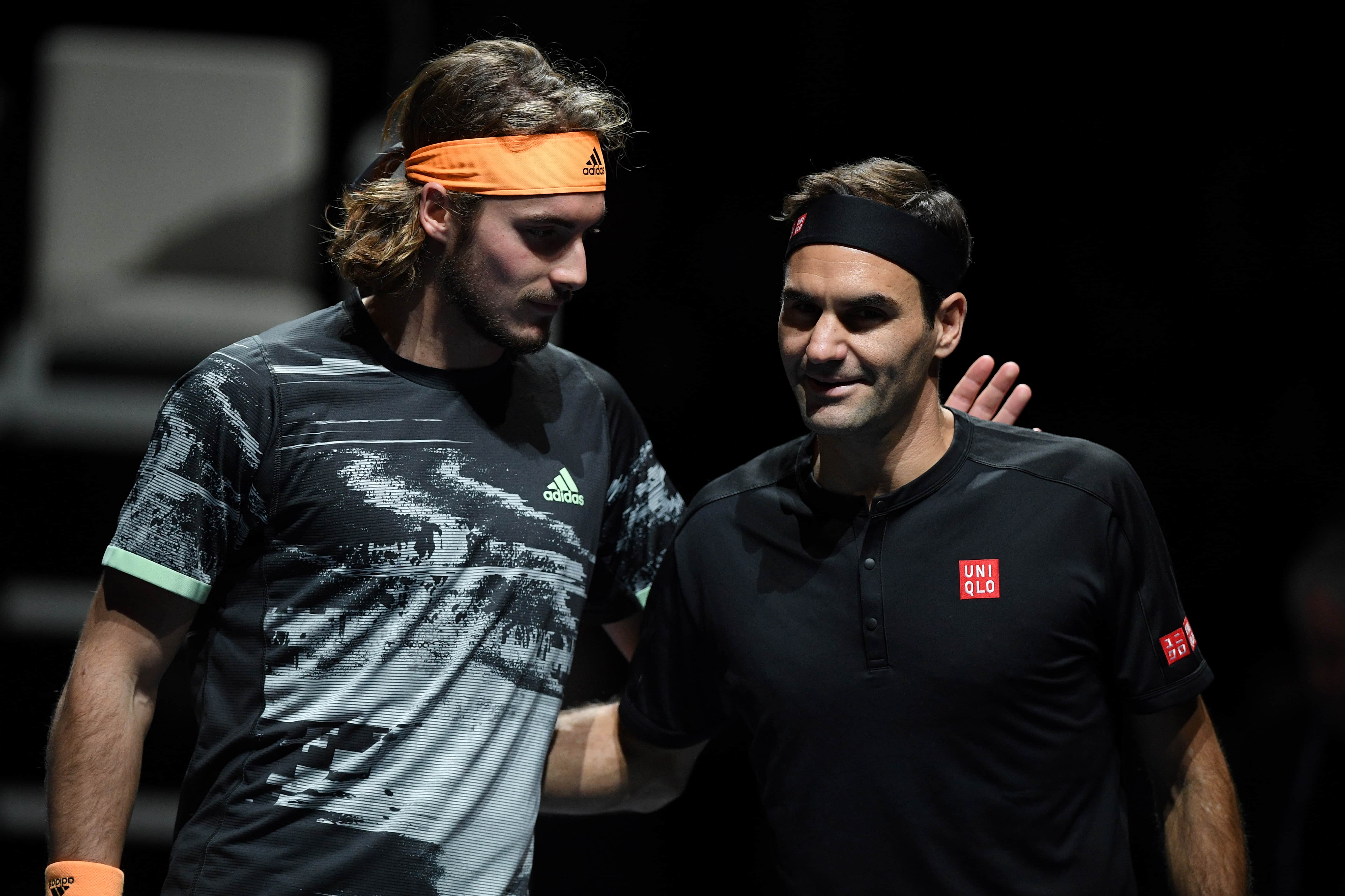 Em partida de 1h36 de duração, tenista grego bateu Federer