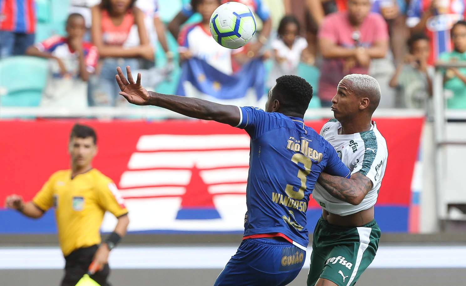 Em jogo bastante movimentado, Bahia e Palmeiras ficaram no empate em Salvador