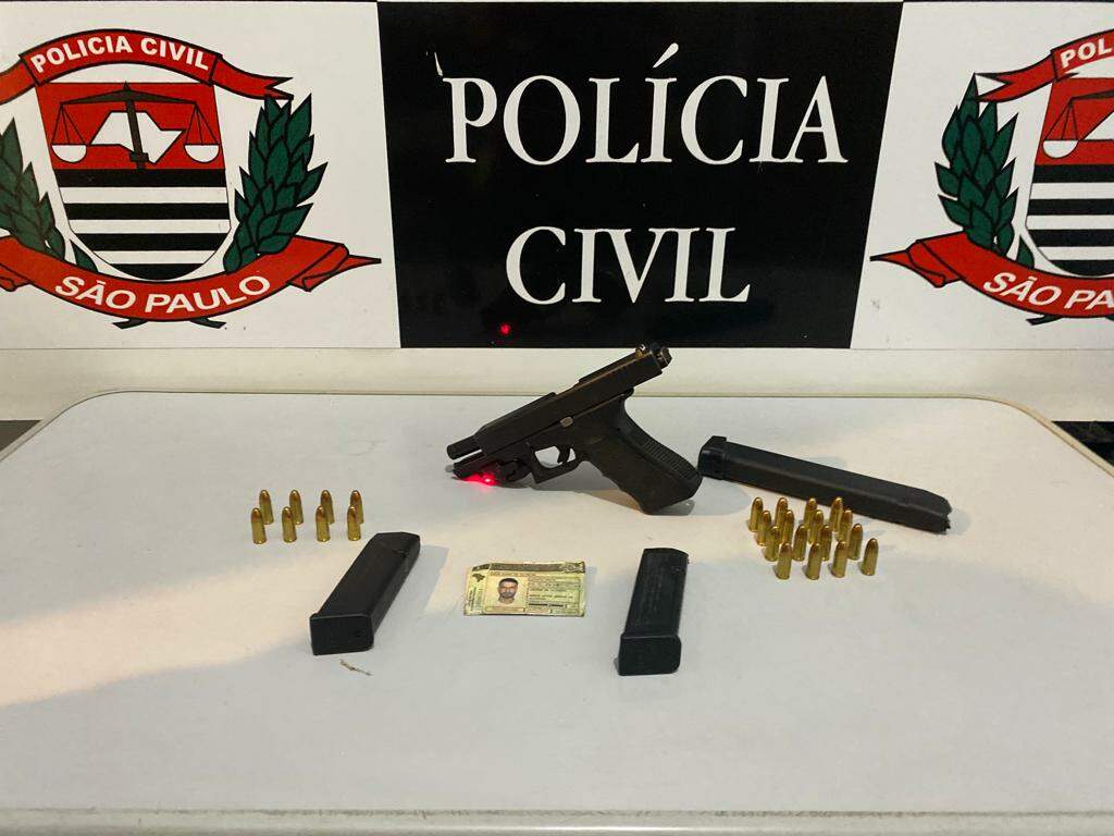 Homem foi preso por porte ilegal de arma de fogo em Guarujá