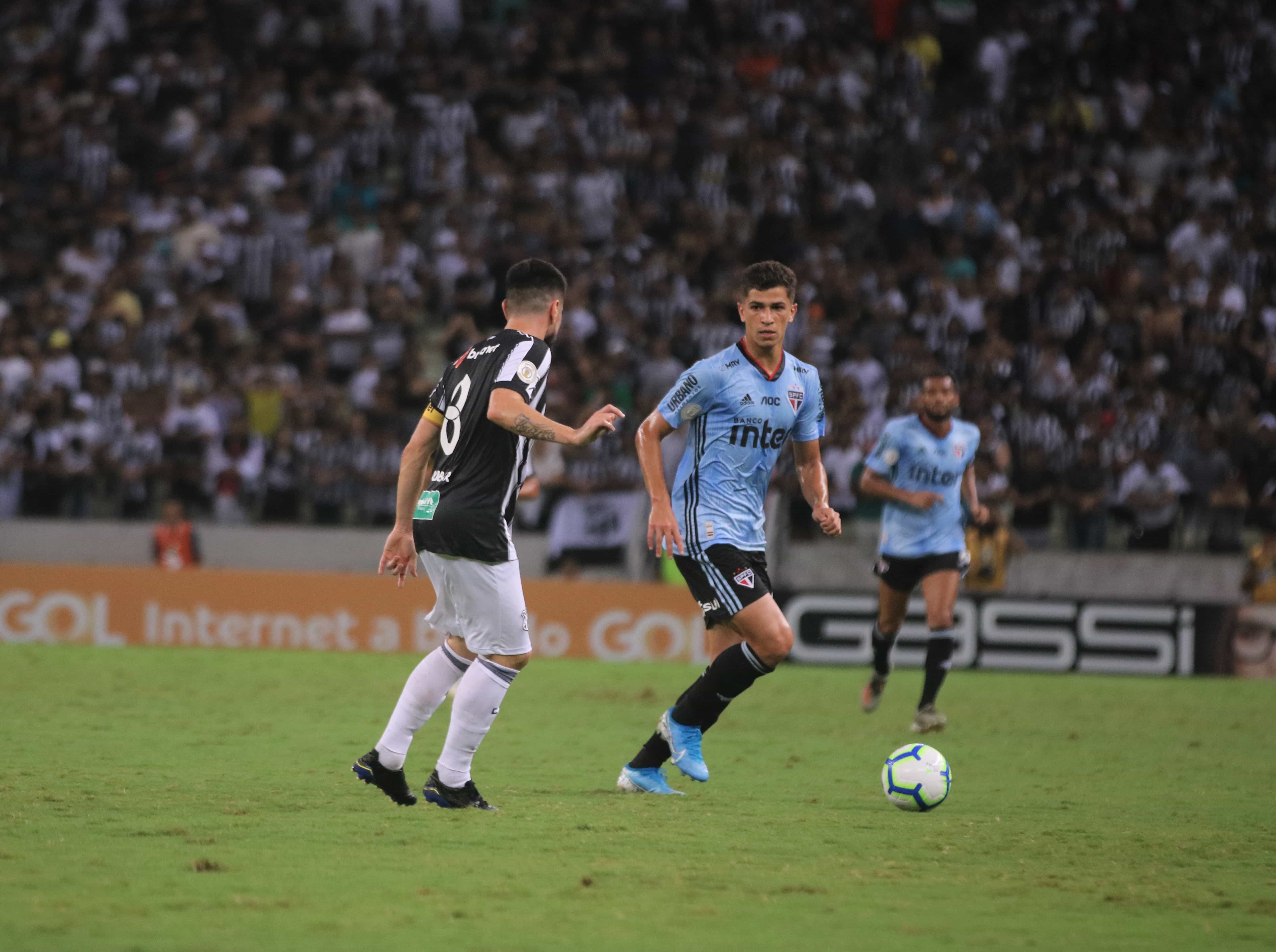 Vitor Bueno abriu o placar para o São Paulo no empate com o Ceará 