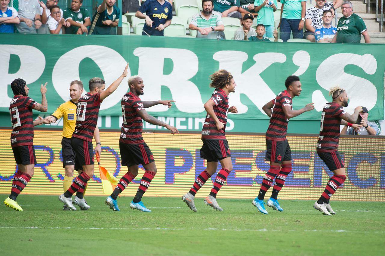 Com tranquilidade, Flamengo fez 3 a 1 no Verdão na Arena