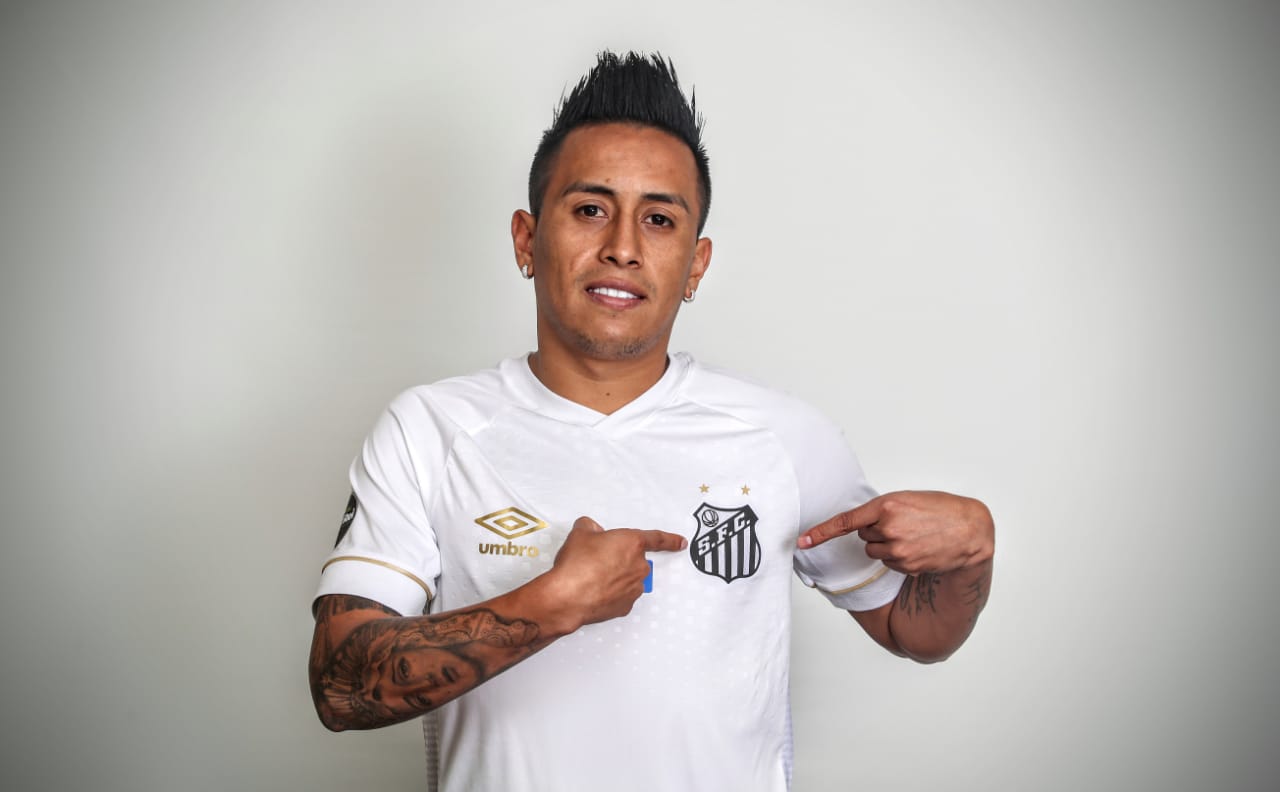Em 2019, Cueva atuou em apenas 15 partidas, mas não completou um jogo com a camisa do Santos 