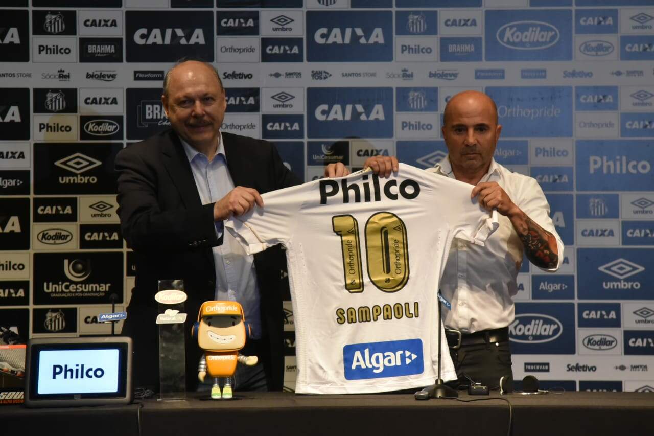 José Carlos Peres afirma que o Santos fez escola ao apostar em um técnico estrangeiro de ponta