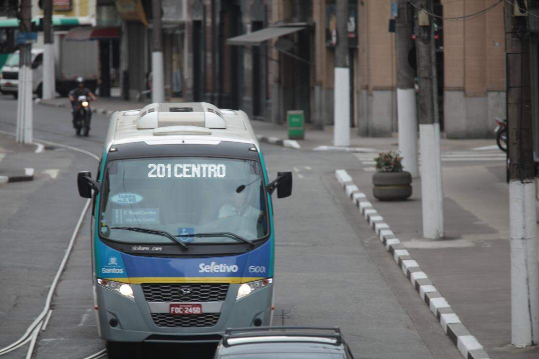 Ônibus seletivos estão operando com frota reduzida desde 10 de fevereiro