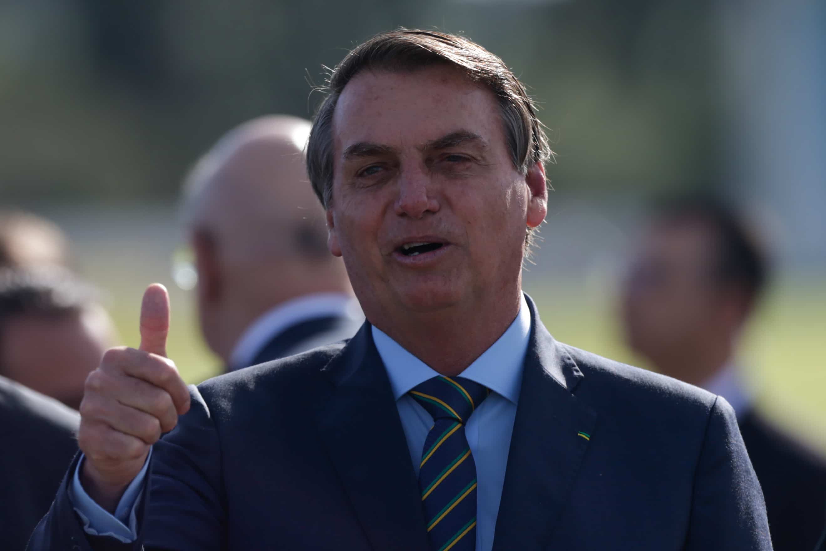 Bolsonaro comentou que saiu às ruas porque tinha pouca gente