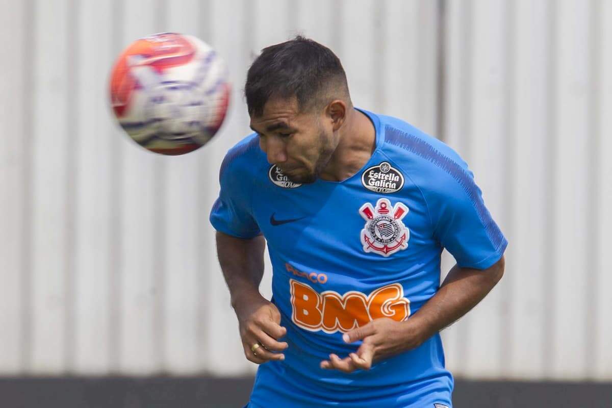 Sornoza tem contrato até o fim de 2022 com o Corinthians