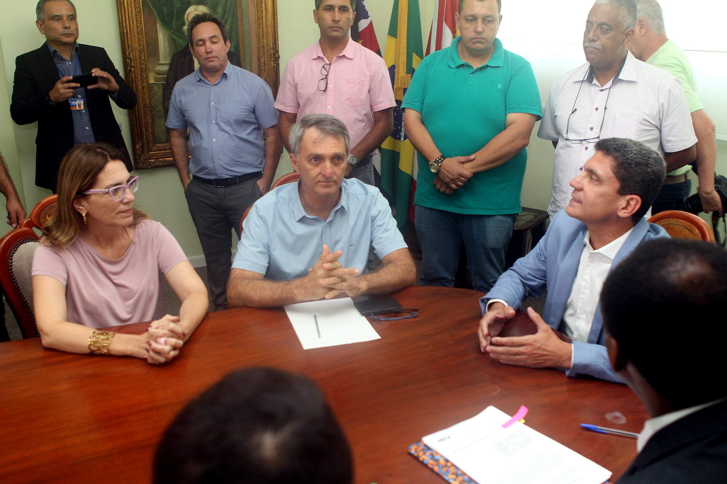 Renato Bolsonaro participou de solenidade de assinatura do convênio do Governo Federal e com a Prefeitura de São Vicente 