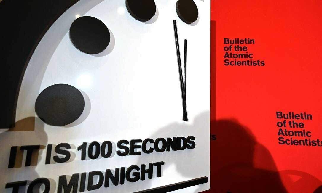 '100 segundo para meia-noite': o alerta feito por cientistas sobre o fim do mundo