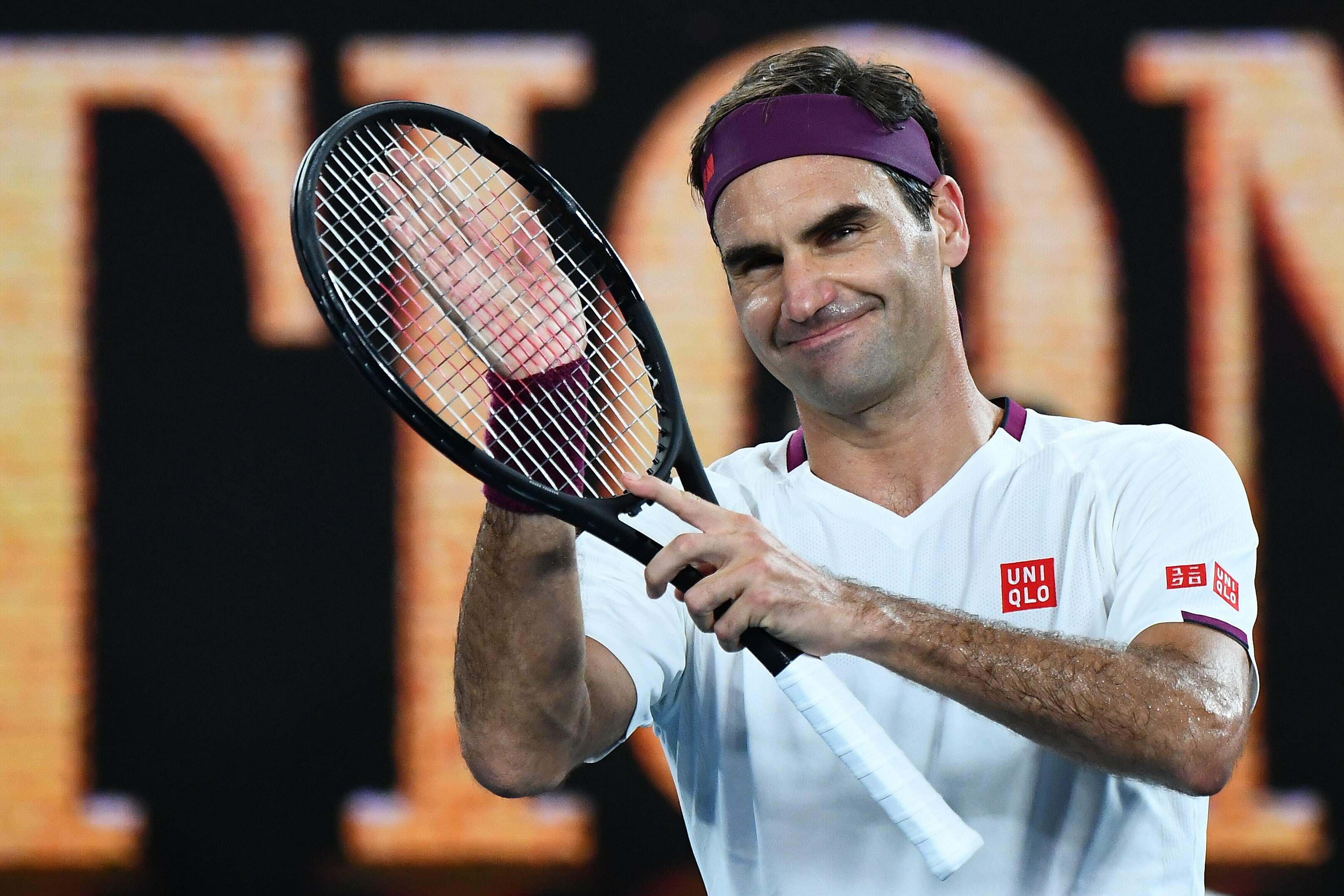 Federer venceu o húngaro Marton Fucsovics, de virada, por 3 sets a 1