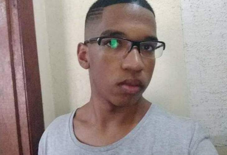 Alexandre Lima da Silva Júnior, de 16 anos, morreu após ficar 35 dias internado