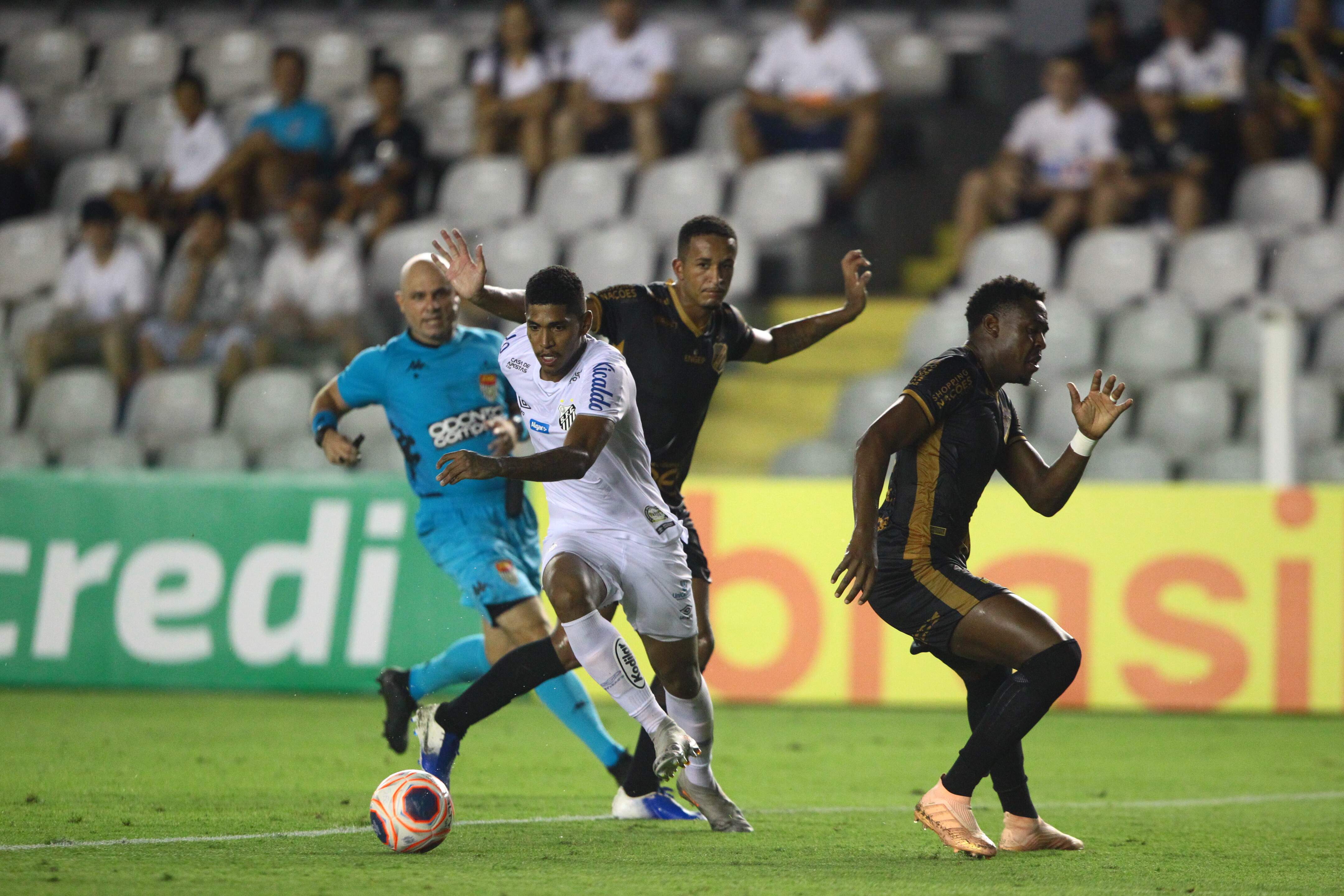 Depois de vencer a Inter de Limeira por 2 a 0, o Santos encara o primeiro clássico da temporada