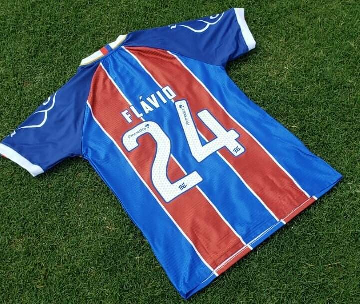 Flávio Medeiros espera que a sua atitude influencie outros jogadores a adotarem a camisa 24