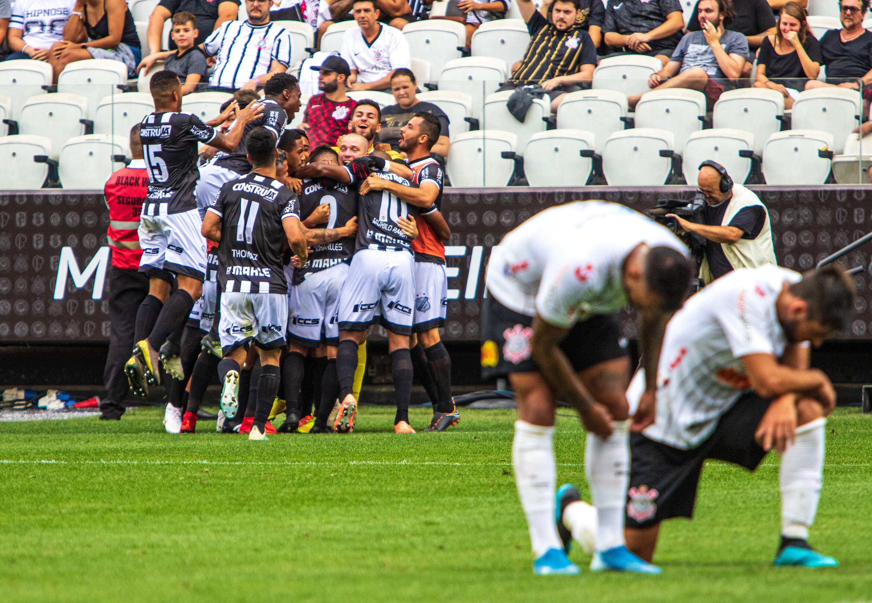Em Itaquera, Inter de Limeira surpreendeu e venceu o Corinthians por 1 a 0