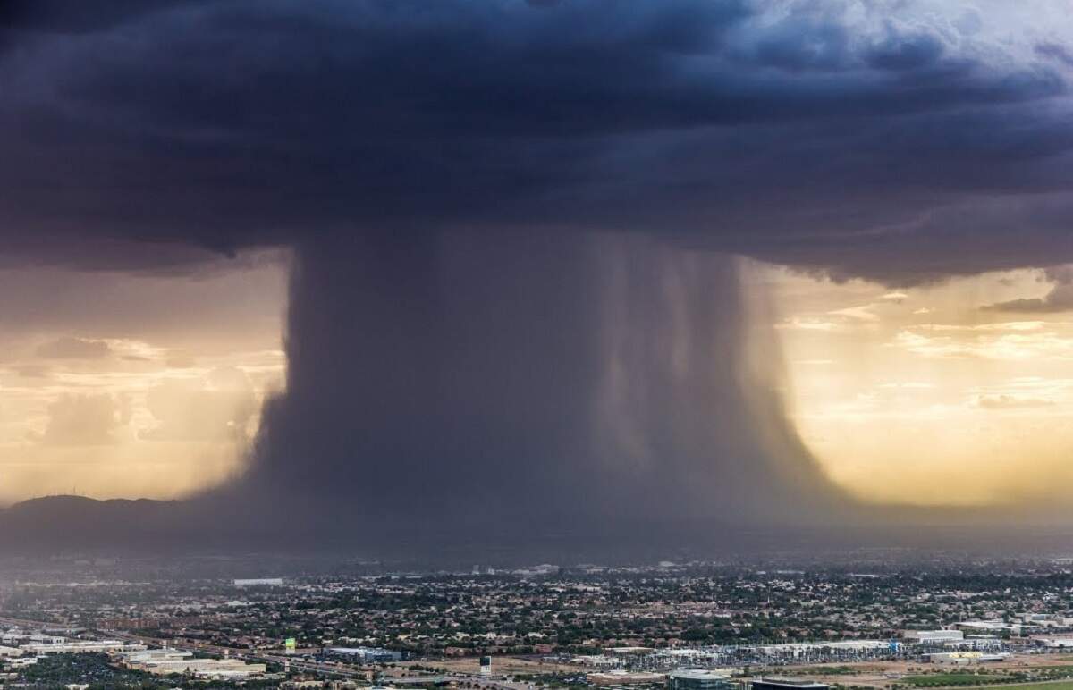 Imagem mostra 'microburst' que atingiu Phoenix, nos Estados Unidos 