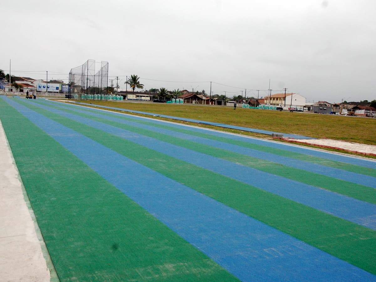 Pista de atletismo de Praia Grande foi inaugurada em 2007