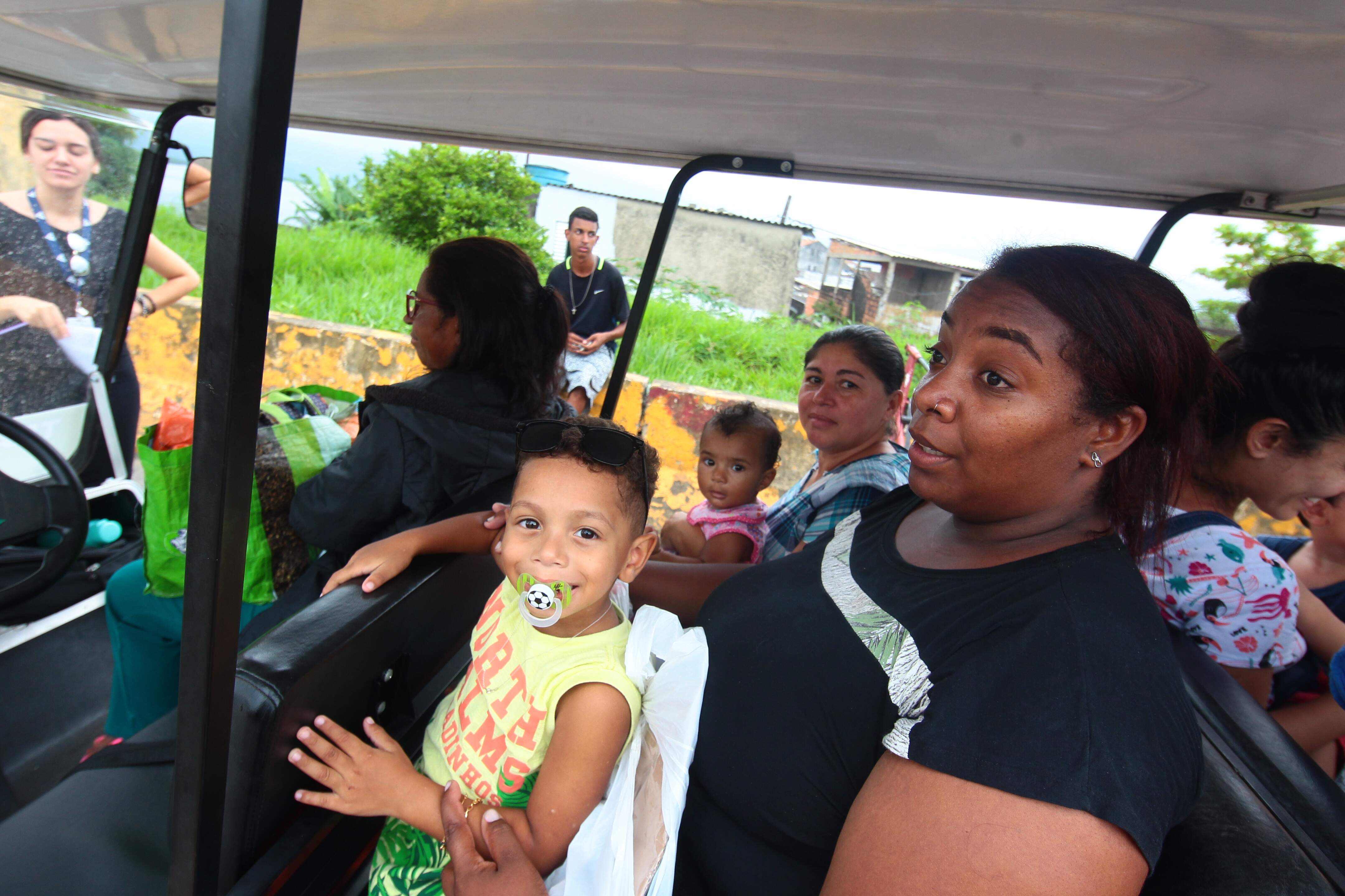 Andressa e Josefa só usaram o veículo por conta do conforto para os filhos 