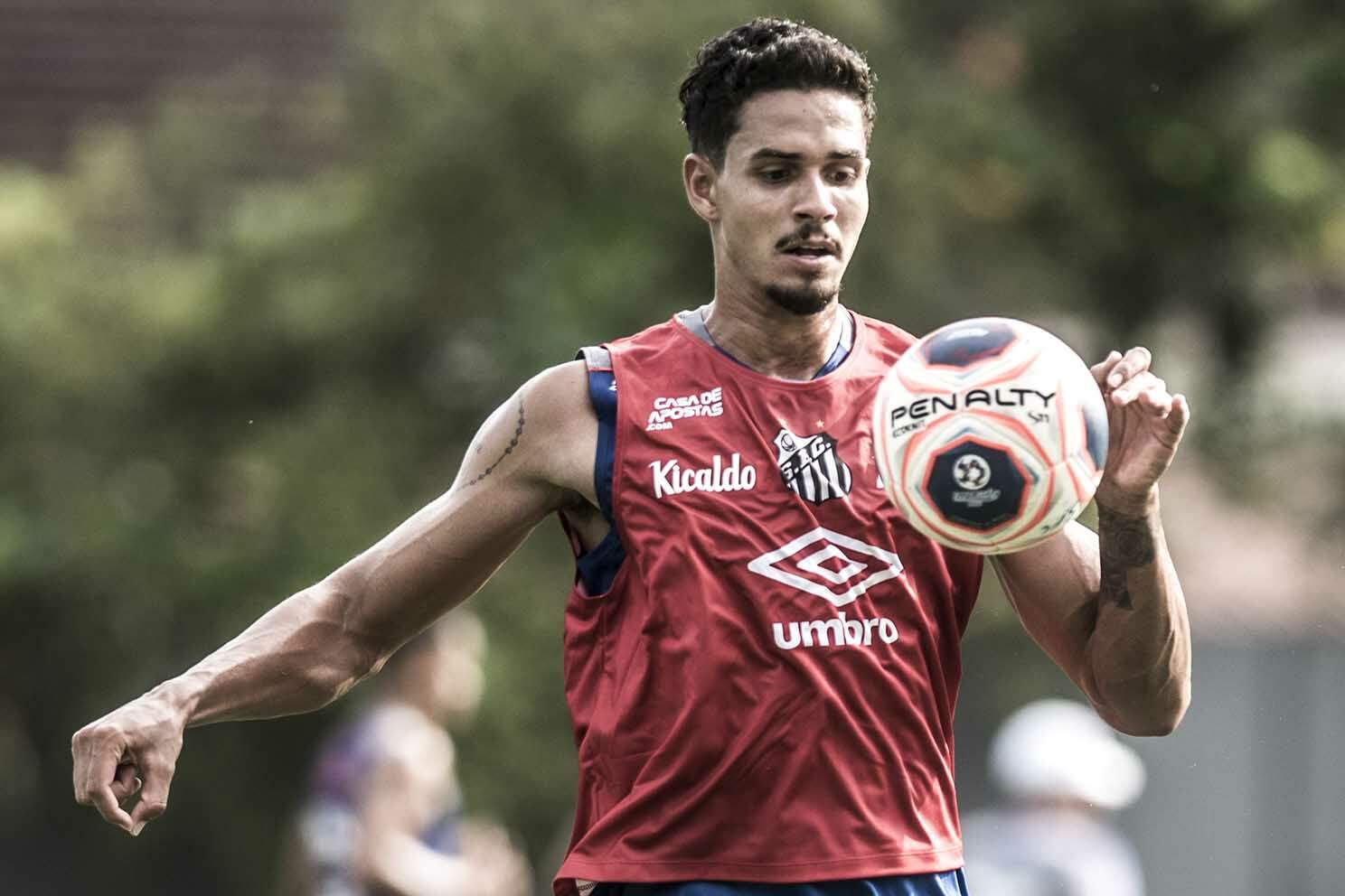 Lucas Veríssimo sofreu uma lesão na semana da estreia no Paulista e ainda não atuou em 2020