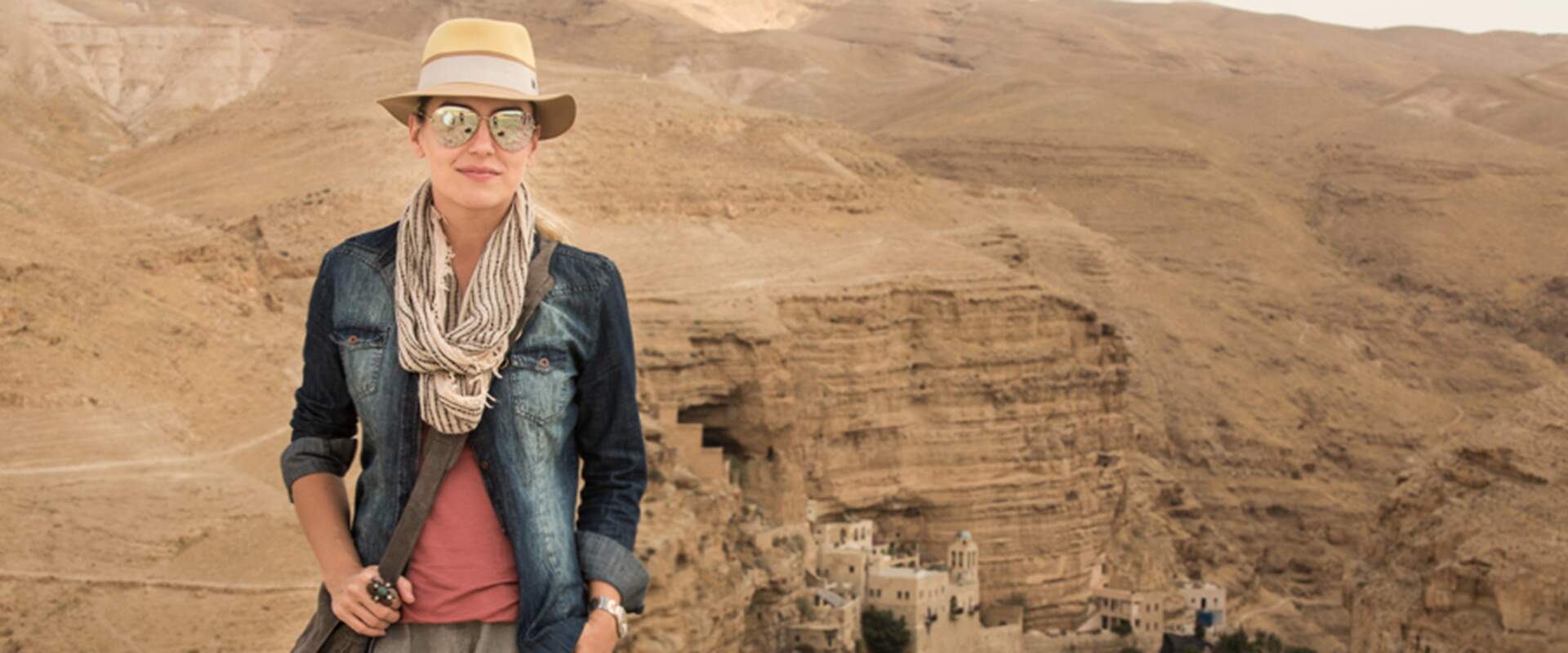 Um dos destaques desse lugar é o sítio arqueológico de Petra