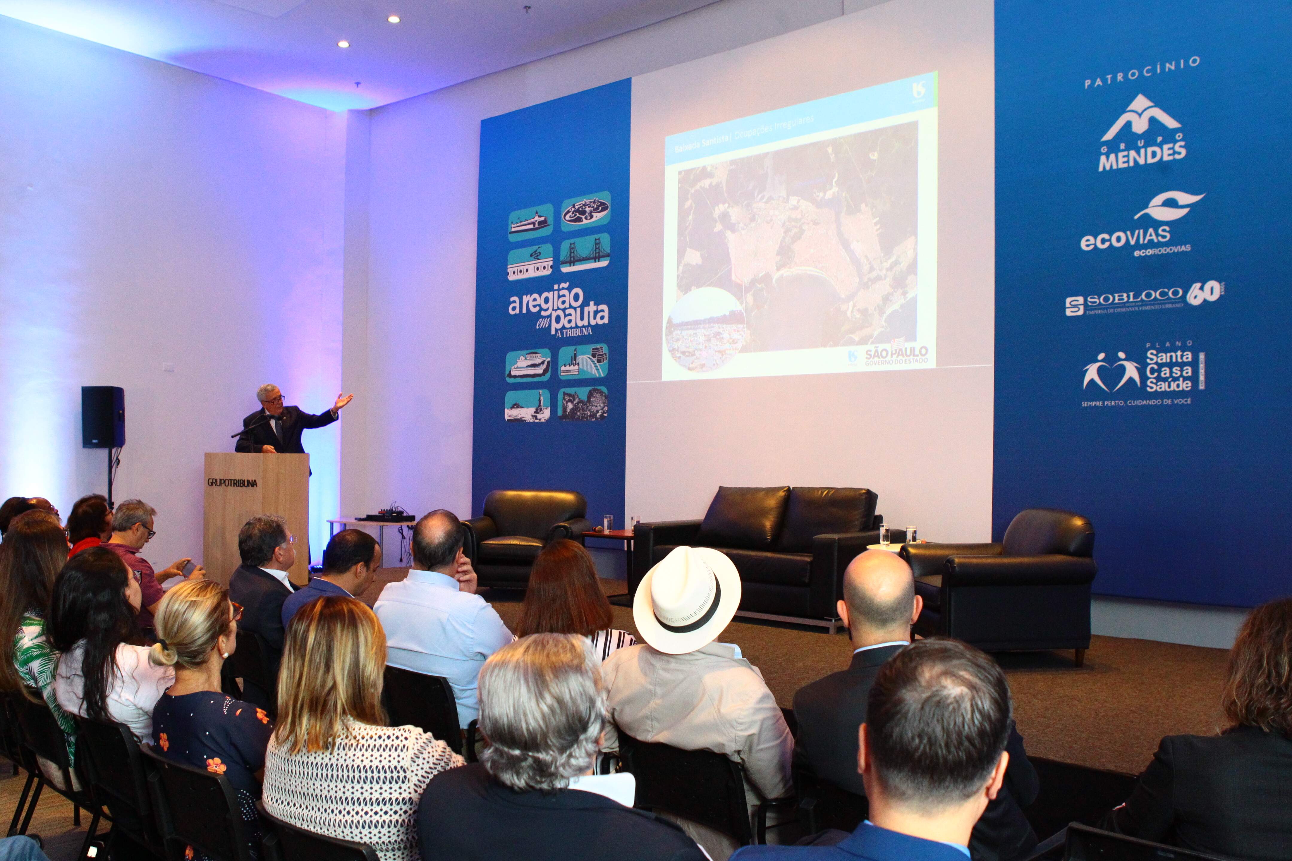 Presidente da Sabesp, Benedito Braga, participou do segundo painel do encontro A Região em Pauta