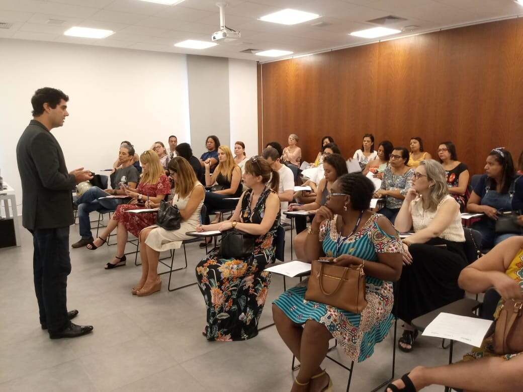 Professores participam de encontro do projeto Porto Profissões 