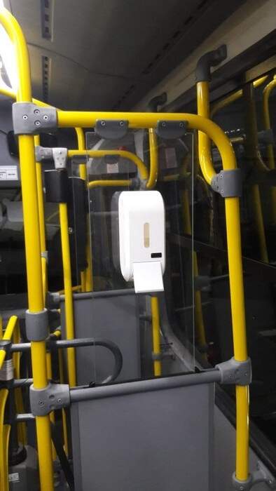 Dispensadores foram instalados em todos os 35 ônibus municipais de Cubatão 
