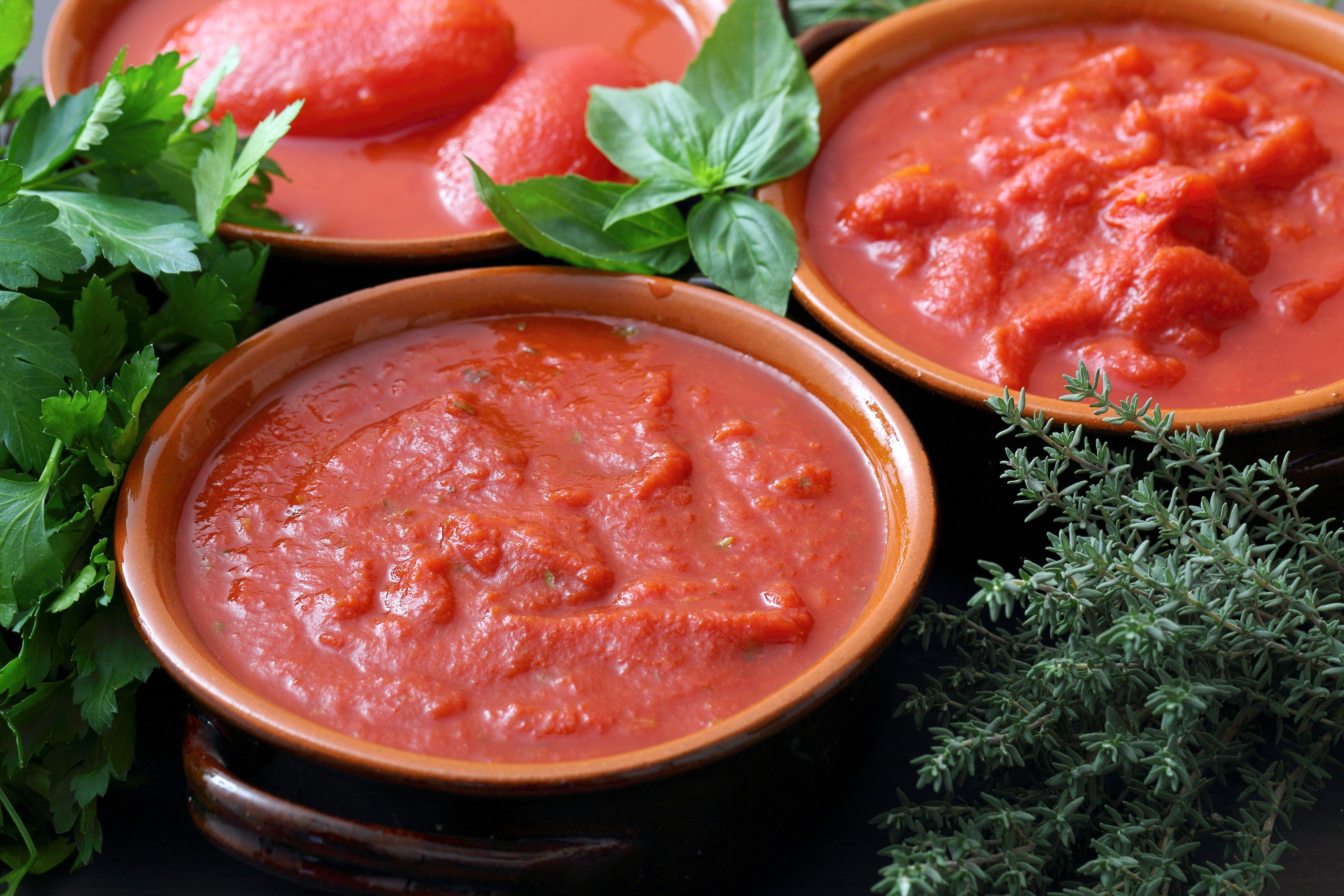 Molho de tomate, versátil para muitas receitas 