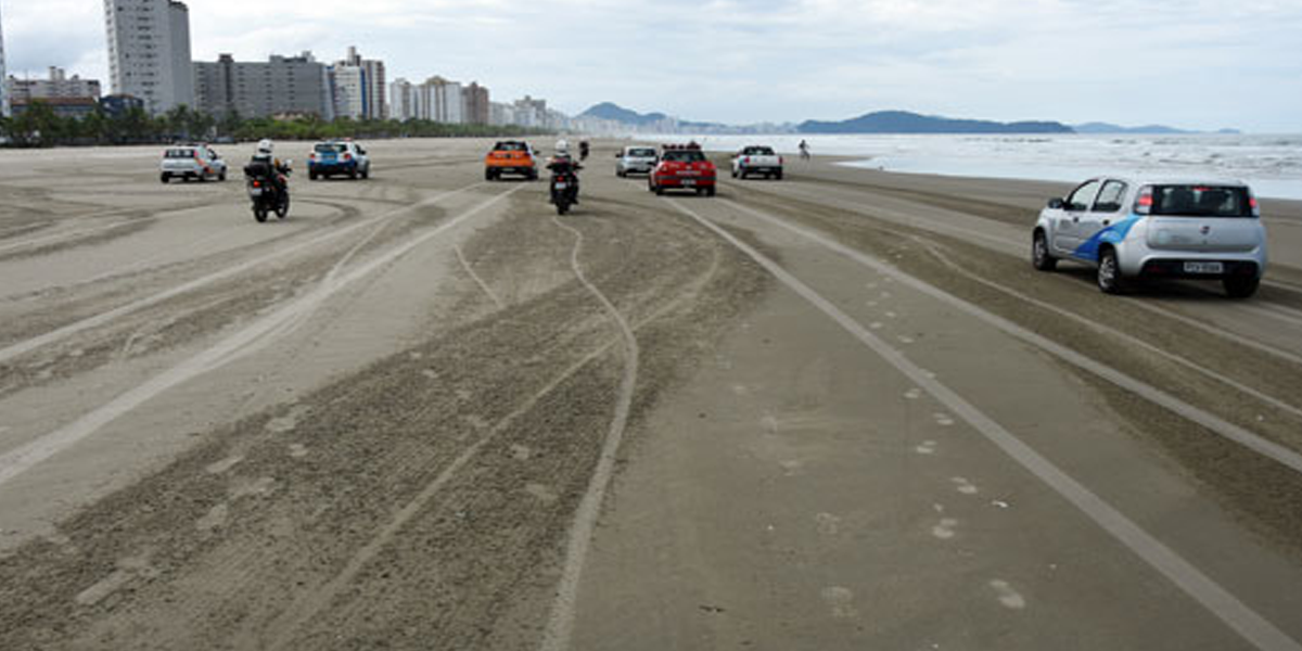 Praia Grande intensifica força-tarefa para coibir banhistas nas praias da cidade