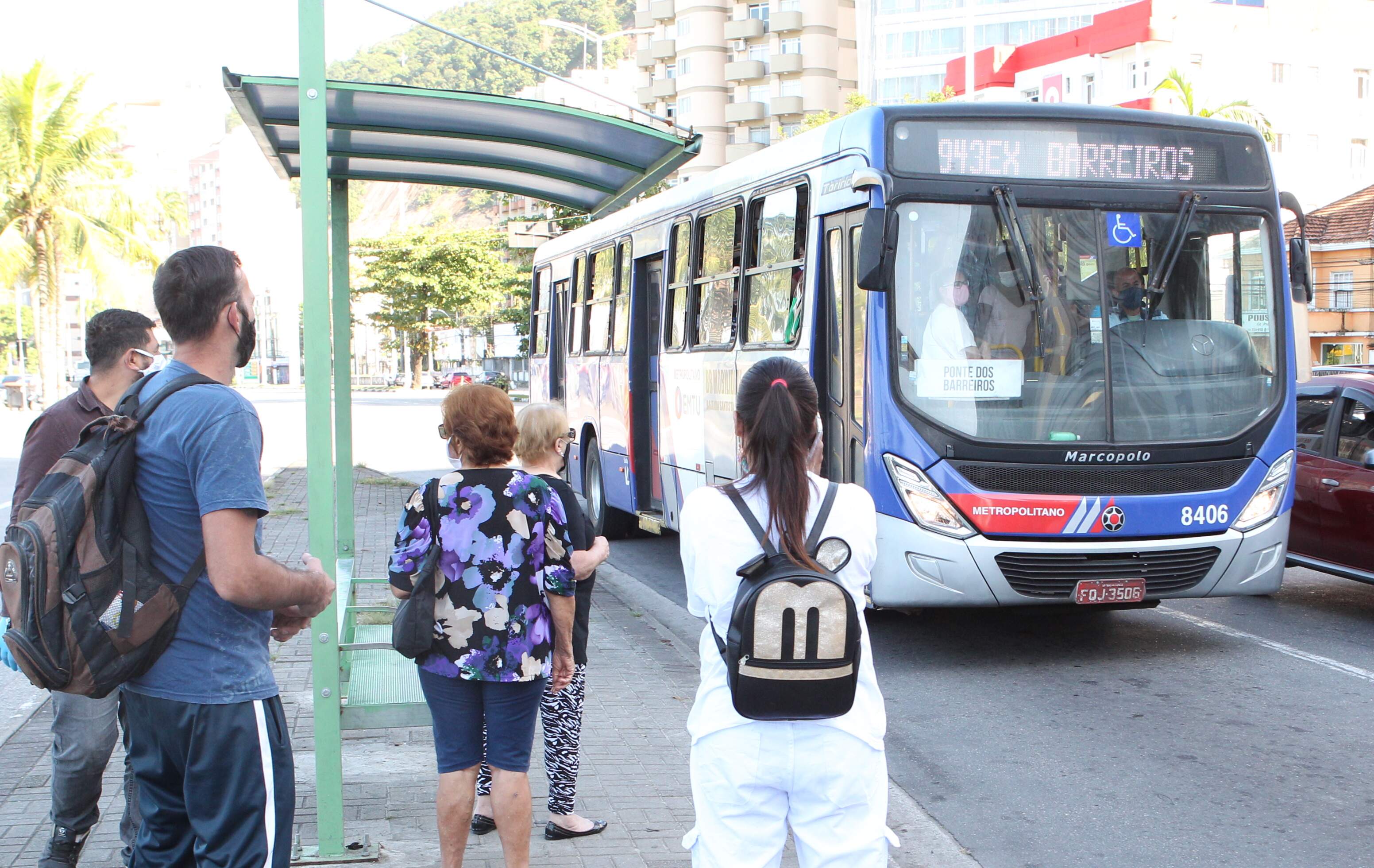 Linhas que circulam entre seis cidades da região tiveram aumento de ônibus, segundo a EMTU