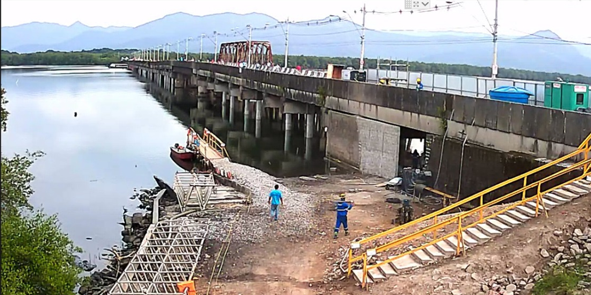 Terracom atua com 42 profissionais nas obras emergenciais da Ponte dos Barreiros