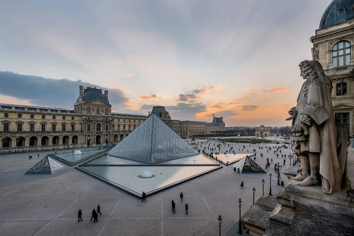 Louvre está fechado desde o dia 13 de março