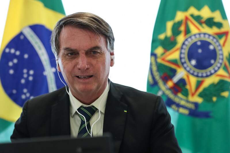 Bolsonaro: Em clara intimidação, Anonymous Brasil divulgou dados do presidente
