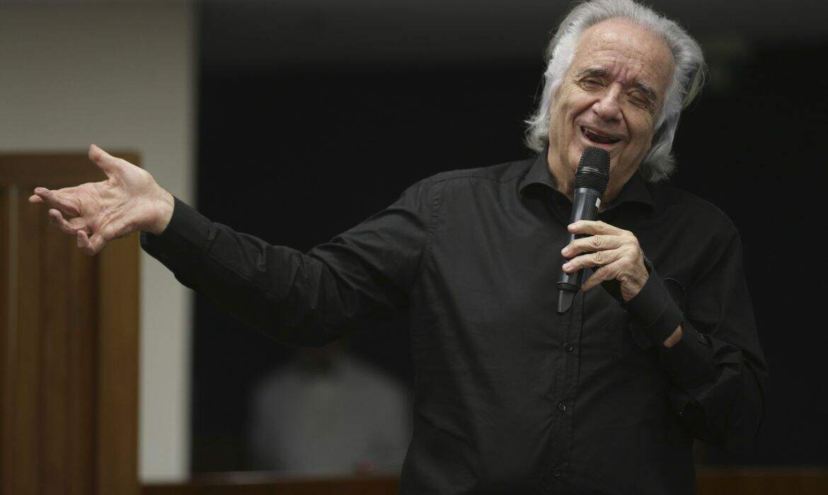 Maestro João Carlos Martins celebra 80 anos nesta quinta-feira (25)