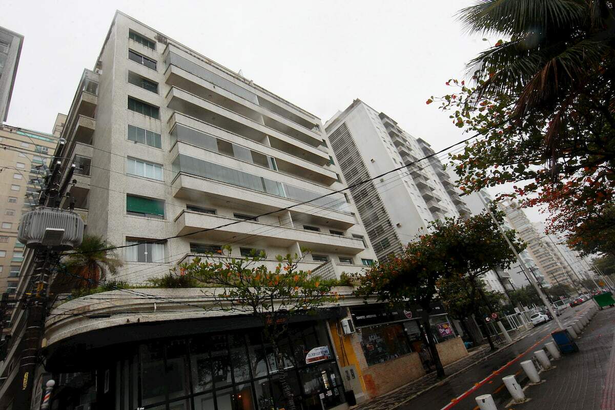 Apartamento de 200 metros quadrados na praia de Pitangueiras pertenceria à família de Wassef