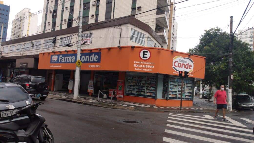 Foram percorridas farmácias localizadas nos bairros Aparecida, Gonzaga, Embaré e Boqueirão