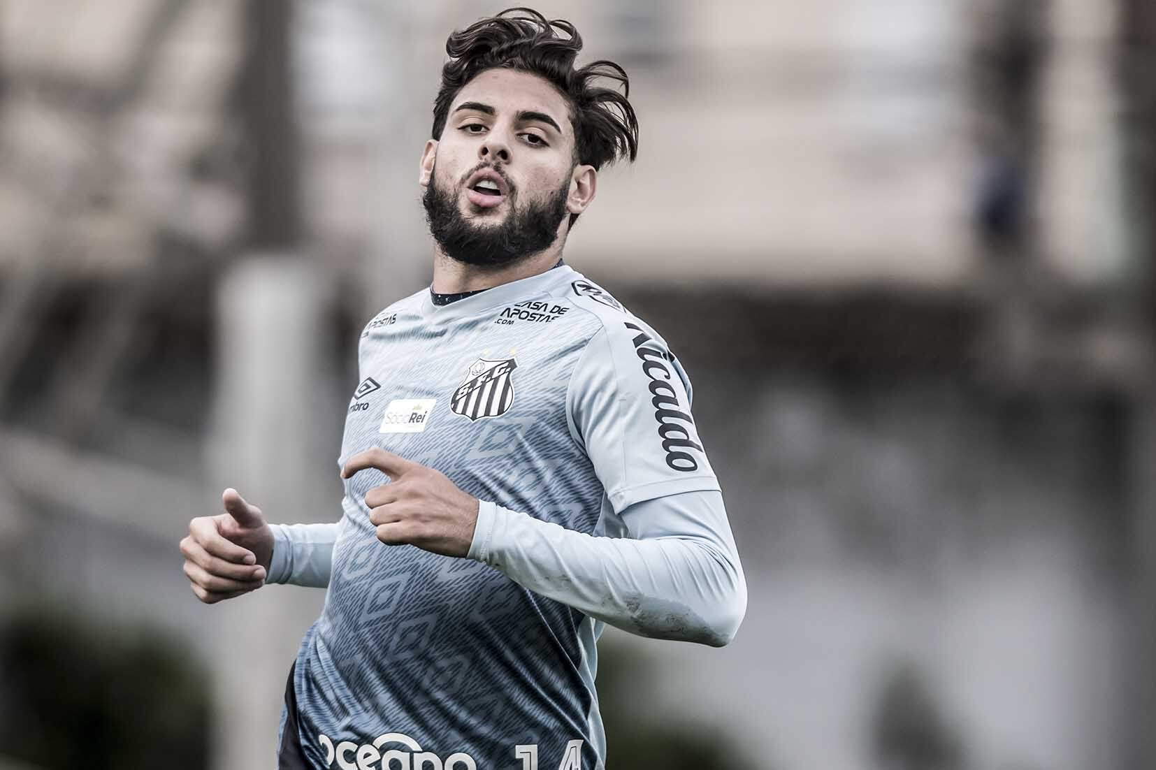 Yuri Alberto, de 19 anos, tem contrato com o Santos até o próximo dia 31 