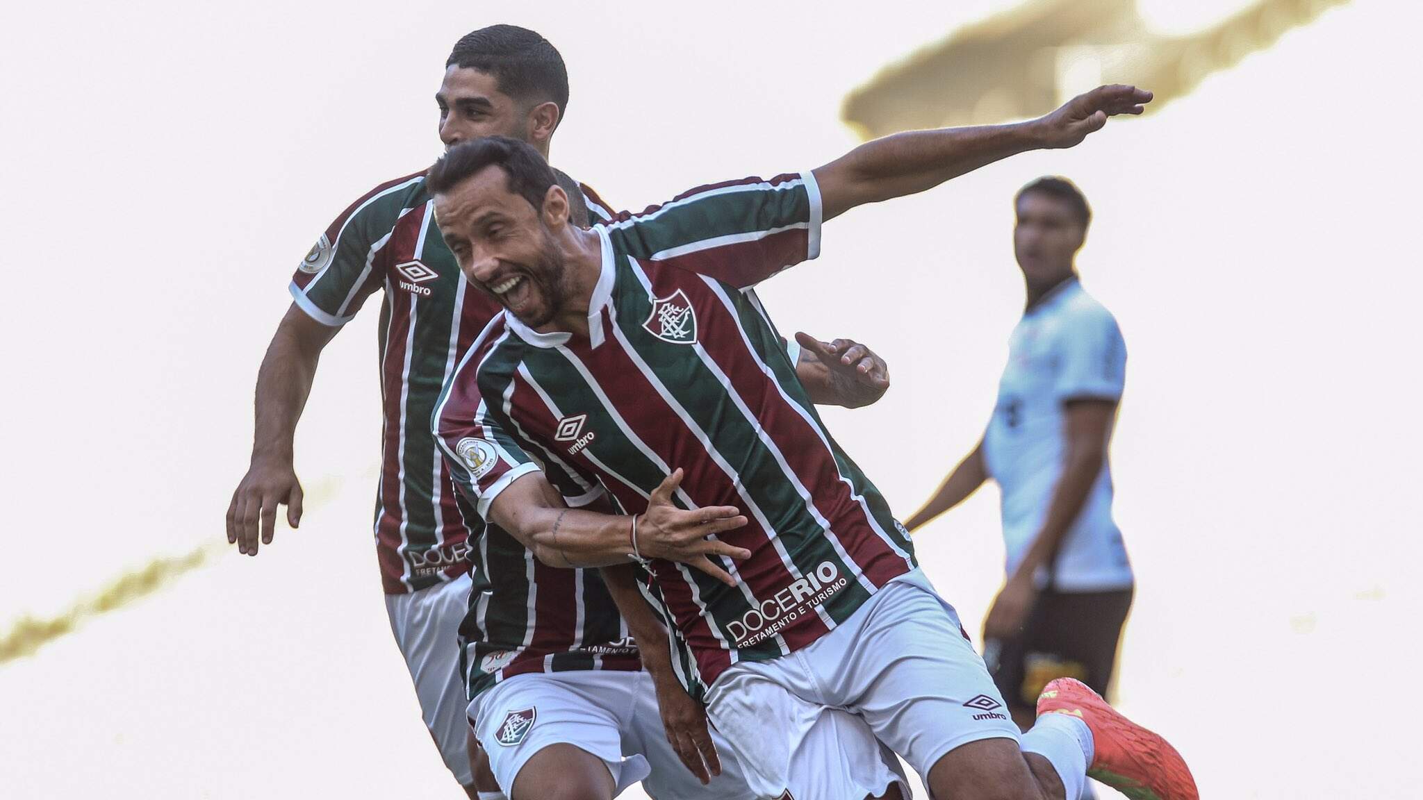 Nenê comandou o Fluminense contra o Corinthians