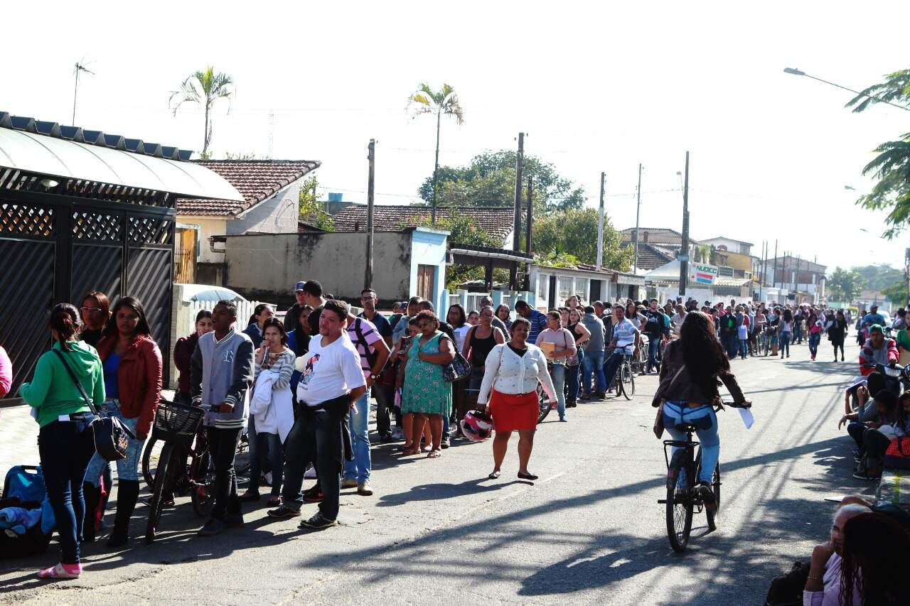 Criação de vagas de trabalho é uma das principais demandas populares em Guarujá