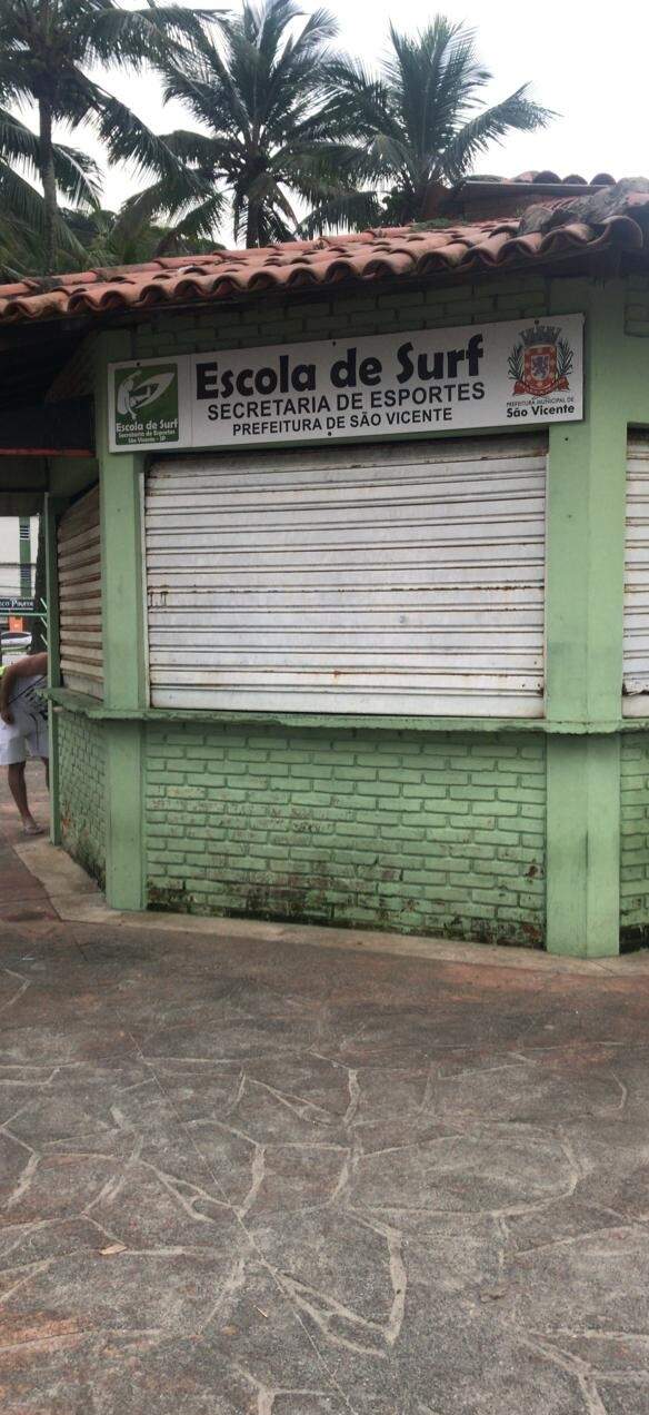 Foto da prefeitura de São Vicente, desta manhã, mostra que o local foi limpo 